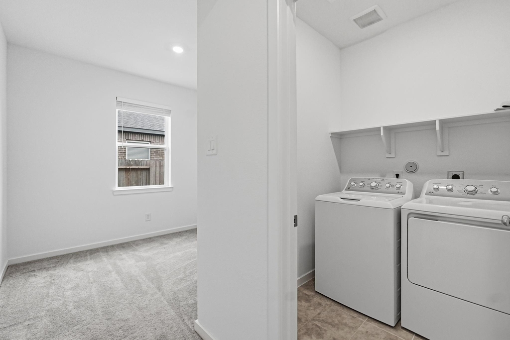 9710 Rialto Heights Drive - Photo 7