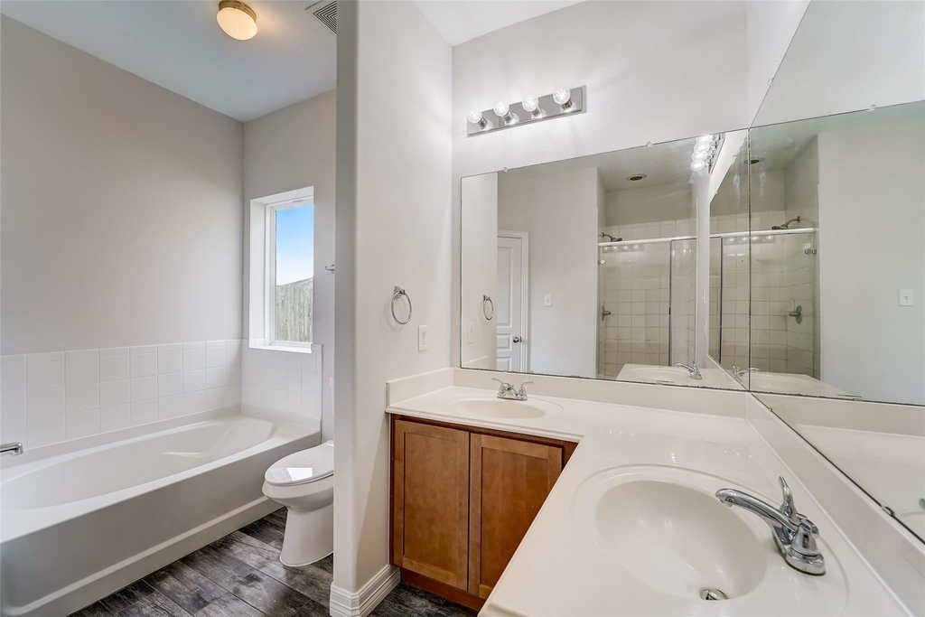 315 Apache Field Lane - Photo 14
