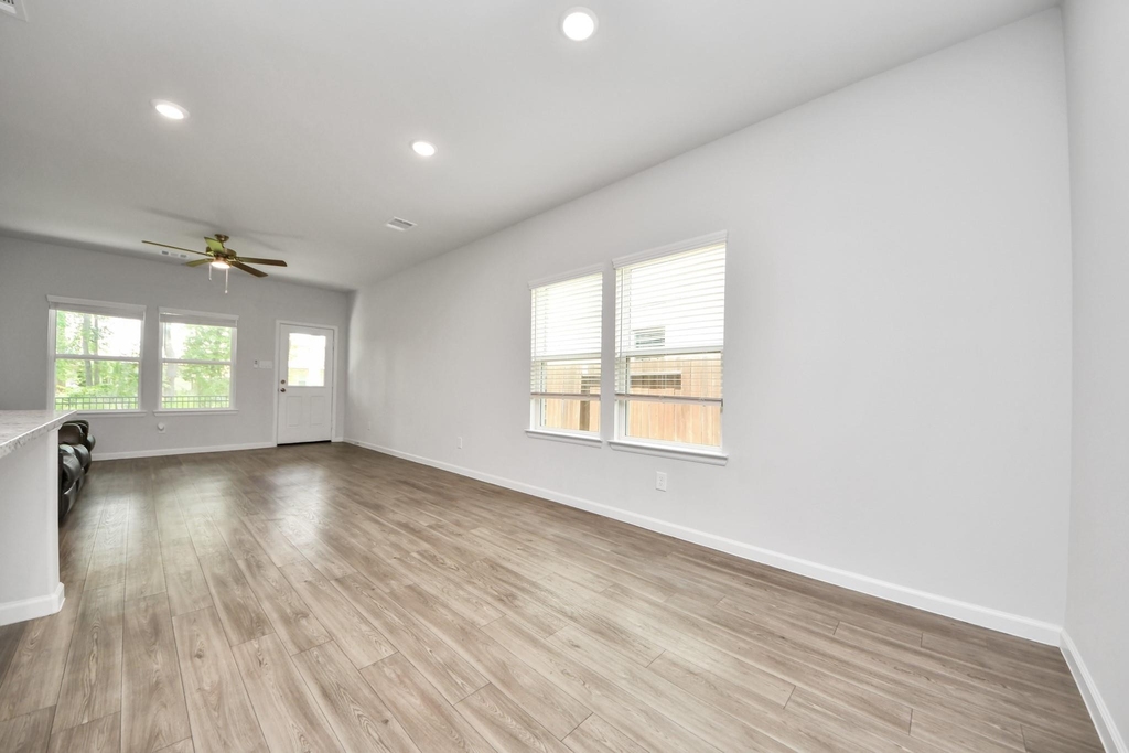 68 Valiant Ridge Trail - Photo 9