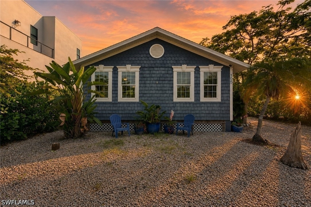 105 W Hilo Street - Photo 0