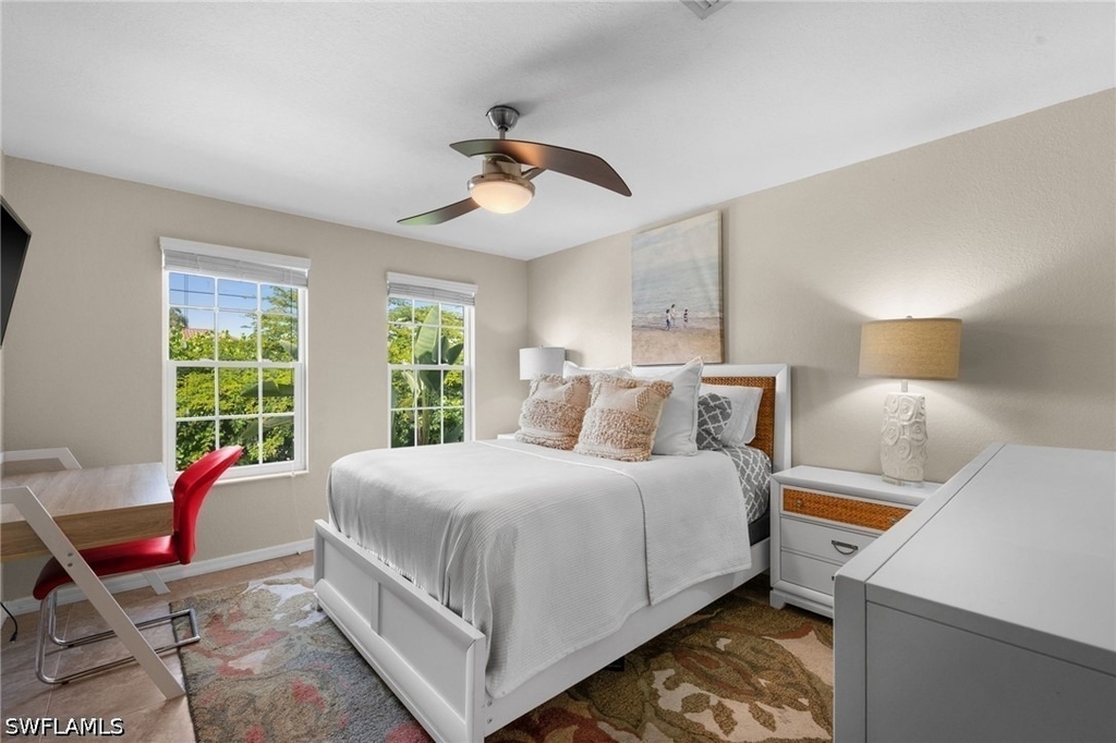 105 W Hilo Street - Photo 12