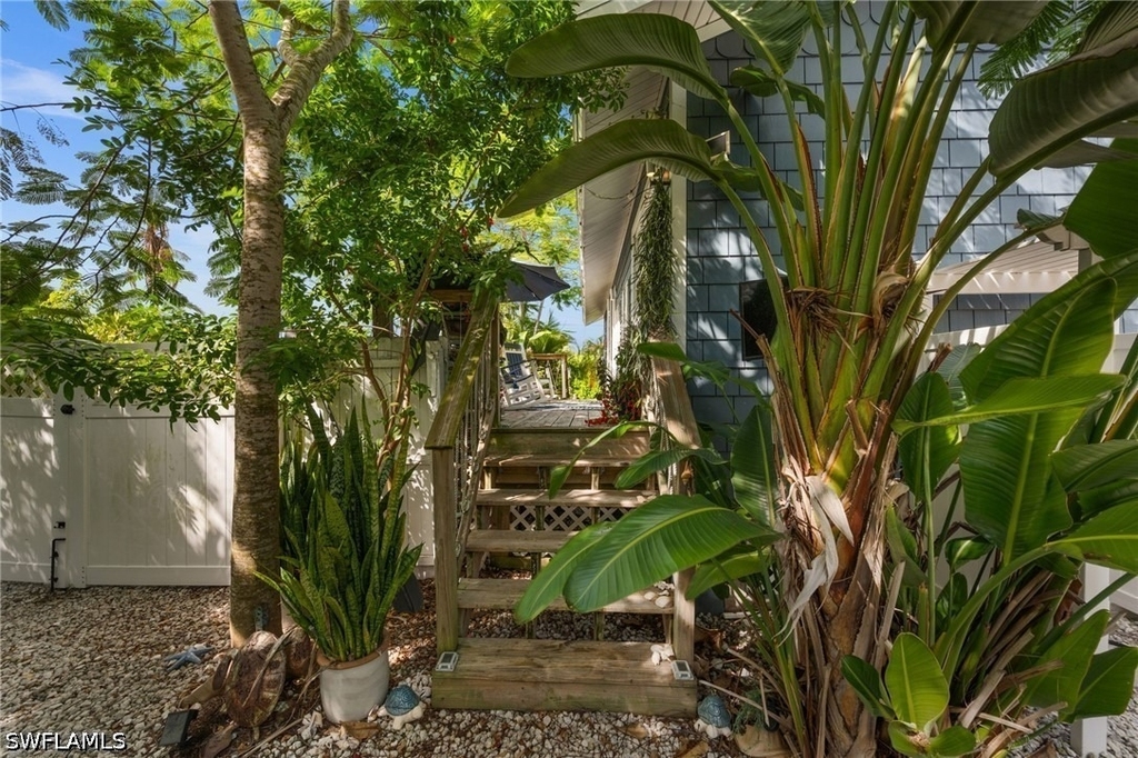 105 W Hilo Street - Photo 21