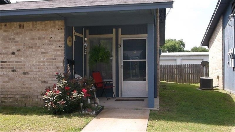 407 Mckinney Street - Photo 0