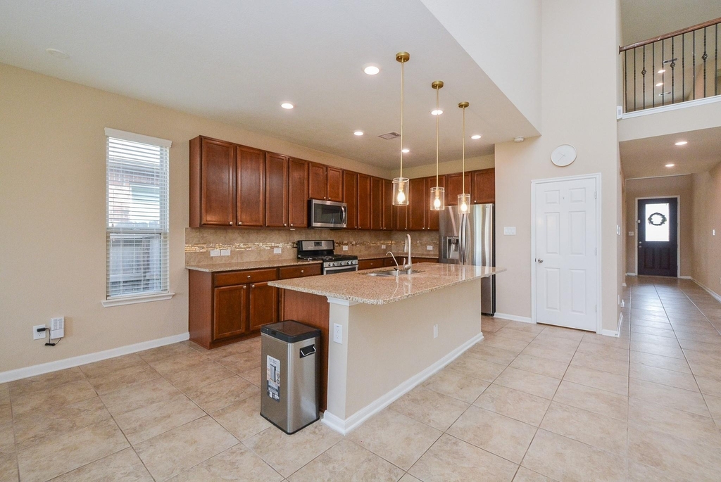 8019 Cheyenne Hills Trail - Photo 10