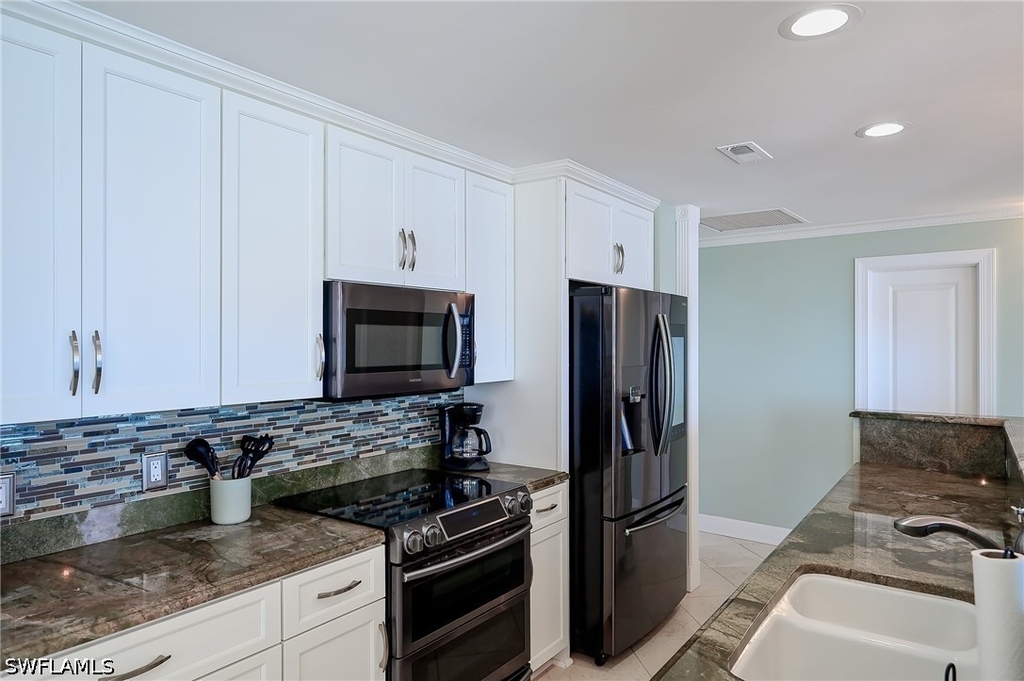 4001 Gulf Shore Boulevard N - Photo 30