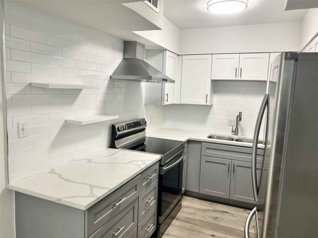 2601 Bellefontaine Street - Photo 2