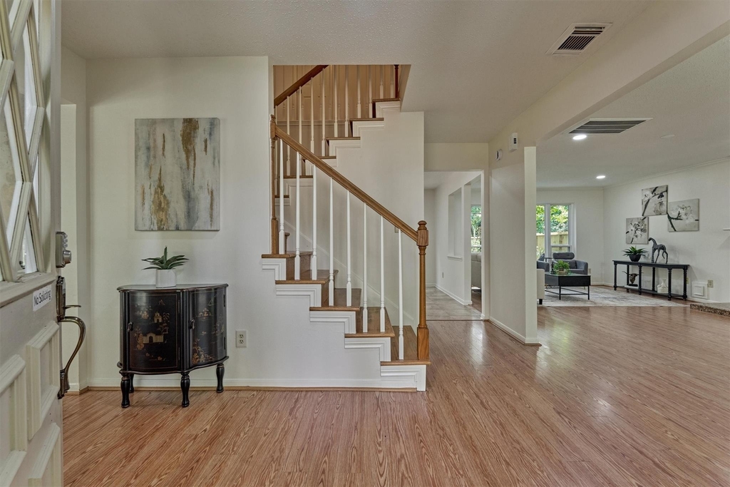 71 Breezy Point Place - Photo 2