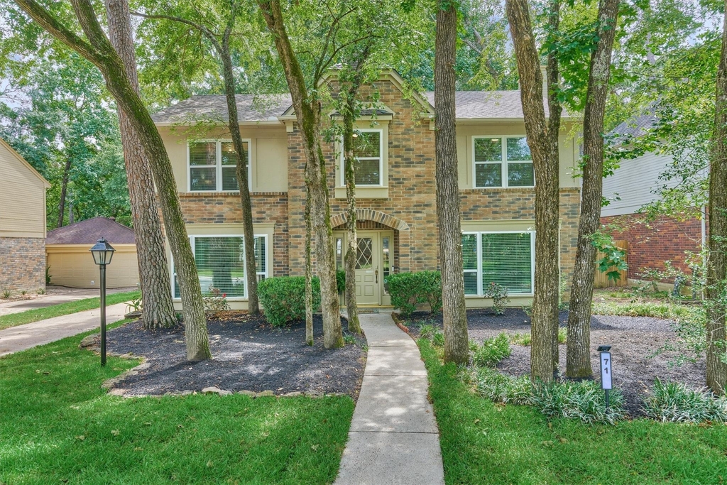 71 Breezy Point Place - Photo 0