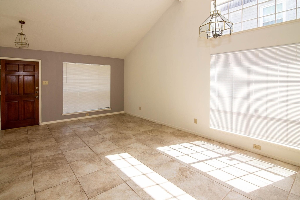 17803 Telegraph Creek Drive - Photo 2