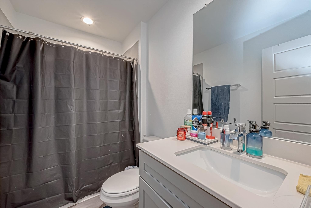 6850 Amber Cliff Lane - Photo 35