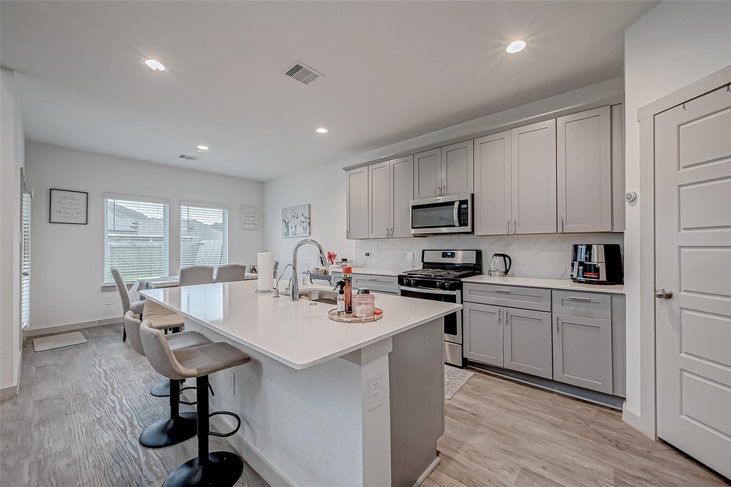 6850 Amber Cliff Lane - Photo 14