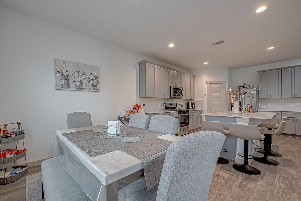 6850 Amber Cliff Lane - Photo 23