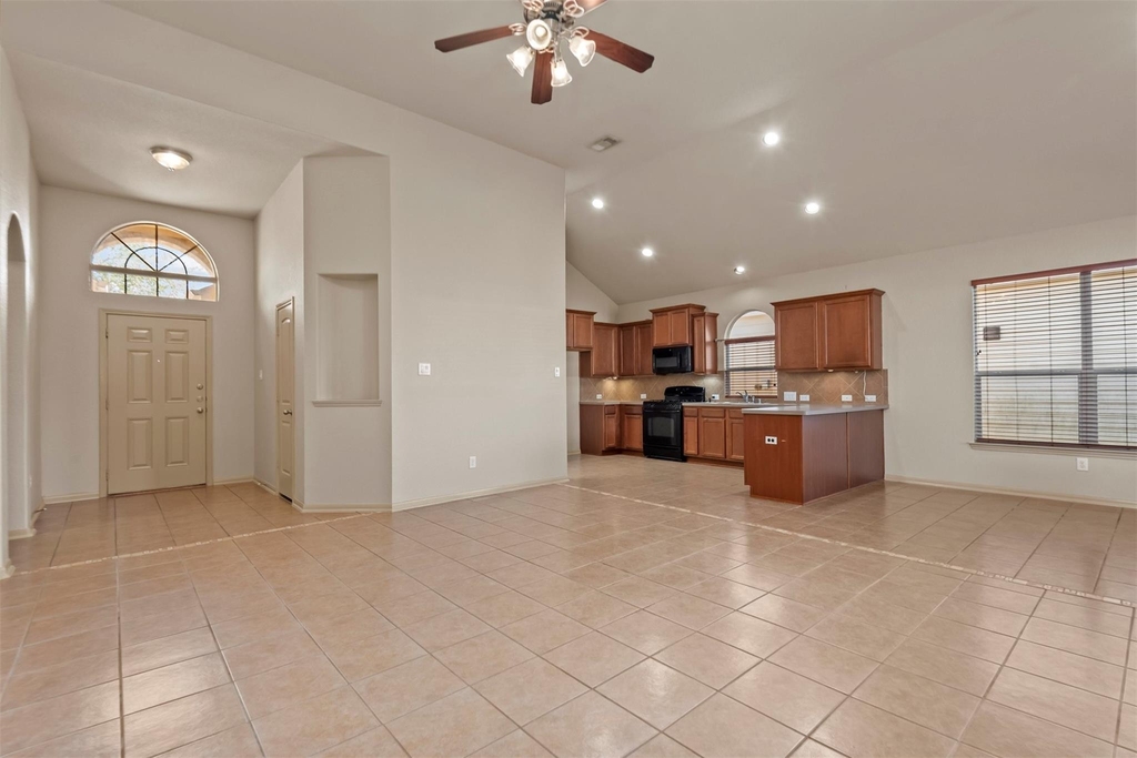 8734 Auburn Mane Drive - Photo 5