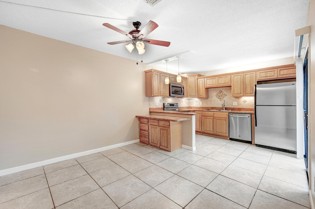 2111 Vista Oaks Circle Ne - Photo 10