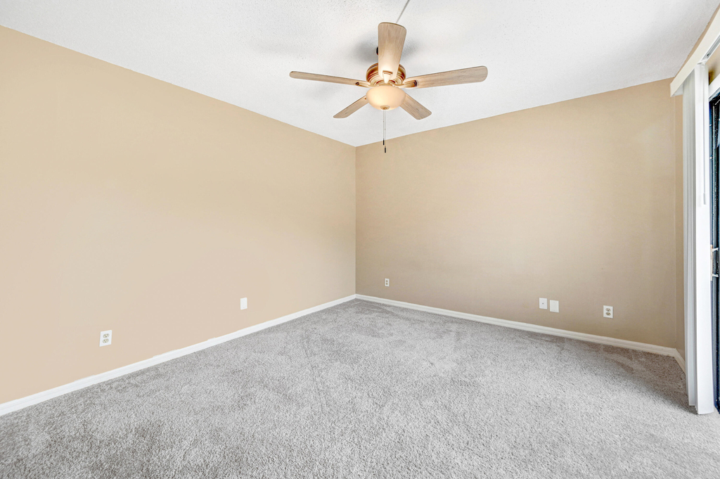 2111 Vista Oaks Circle Ne - Photo 30