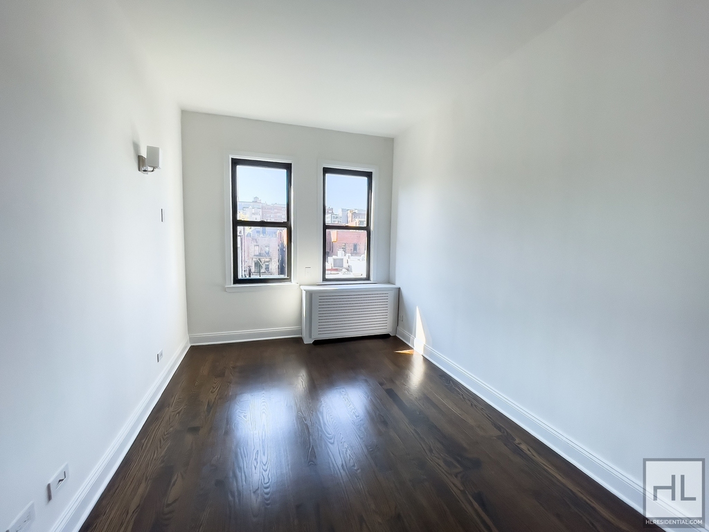 West 22 Street - Photo 0