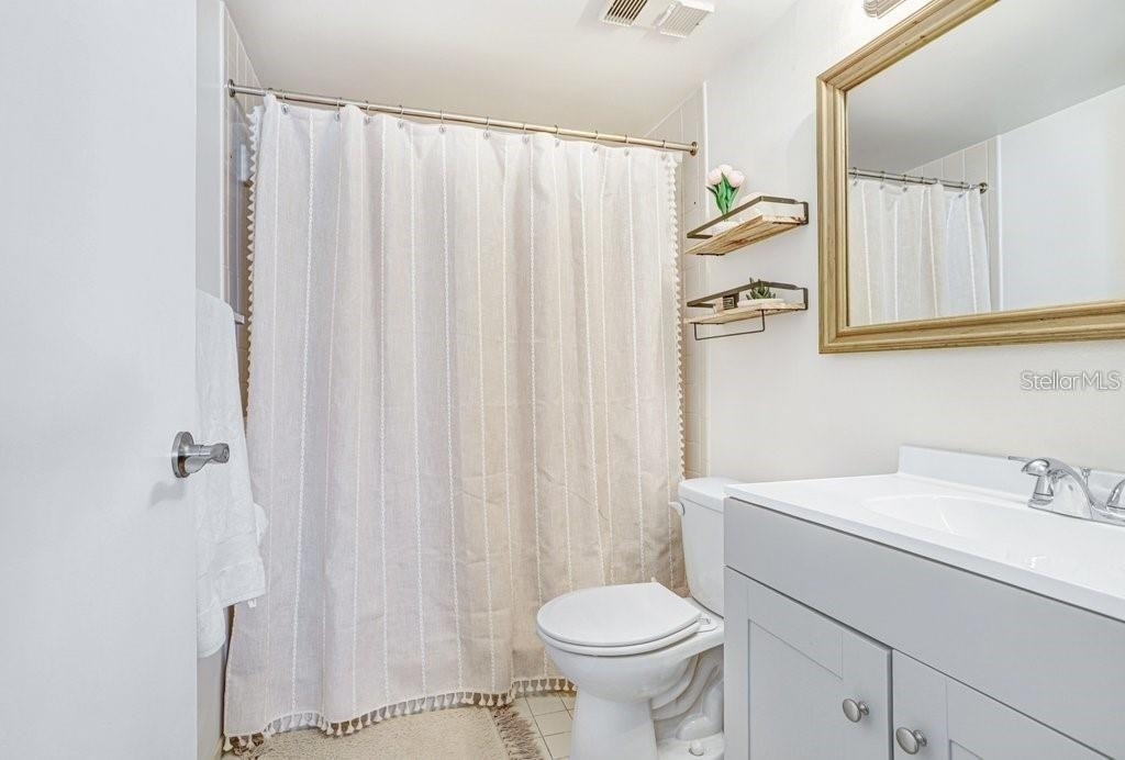 2424 W Tampa Bay Boulevard - Photo 14