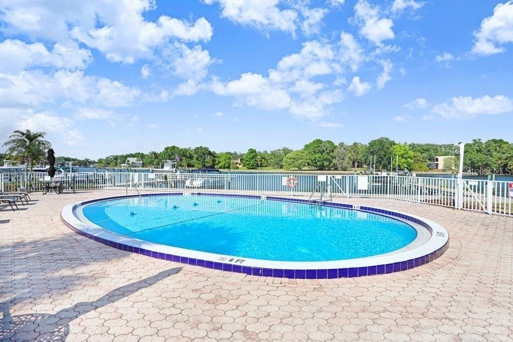 2424 W Tampa Bay Boulevard - Photo 21