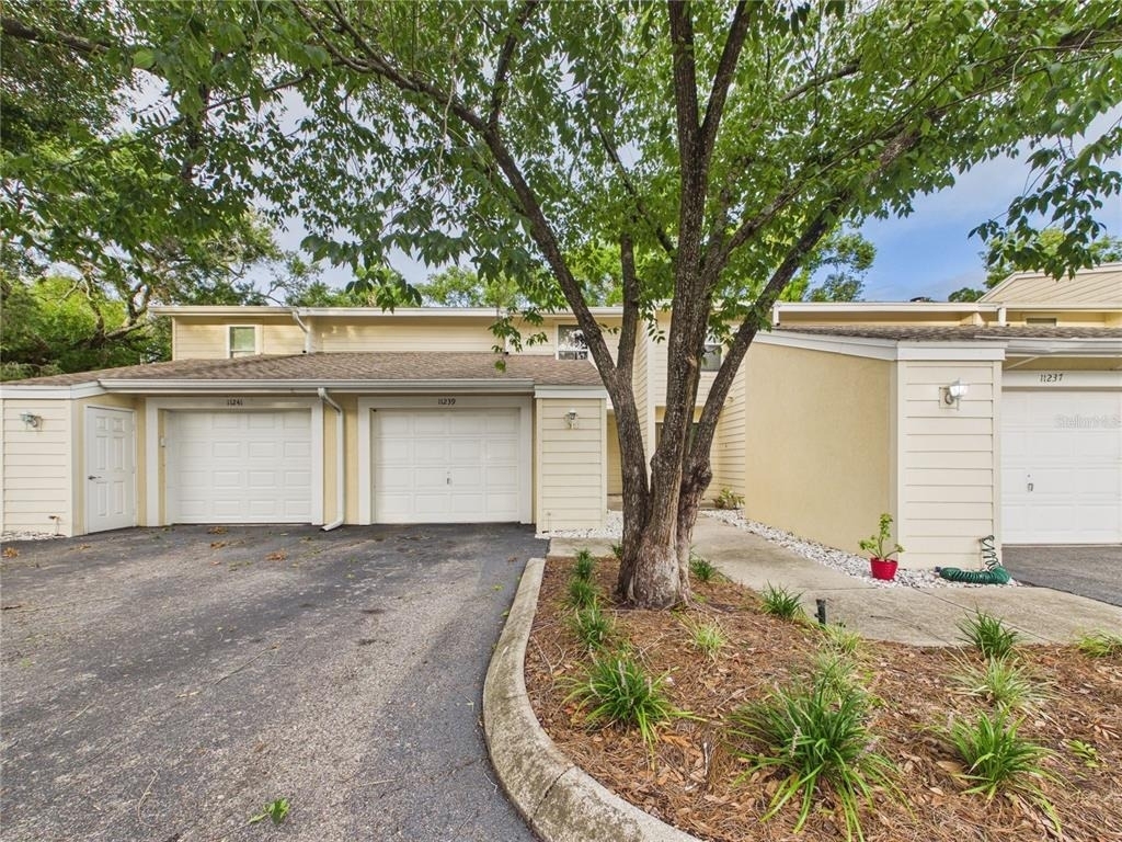 11239 Cedar Hollow Lane - Photo 0