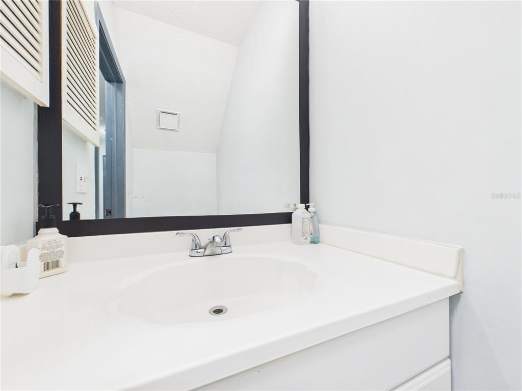 11239 Cedar Hollow Lane - Photo 11