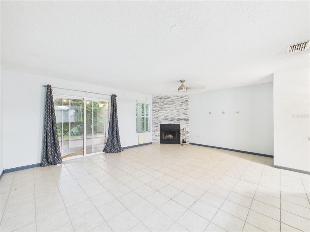 11239 Cedar Hollow Lane - Photo 10