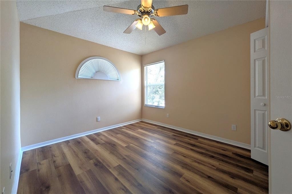 4029 Quail Briar Drive - Photo 14