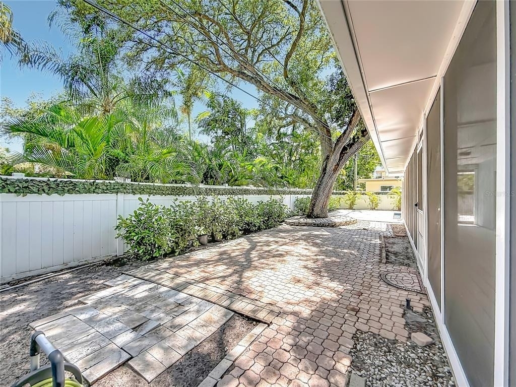 8270 30th Avenue N - Photo 51