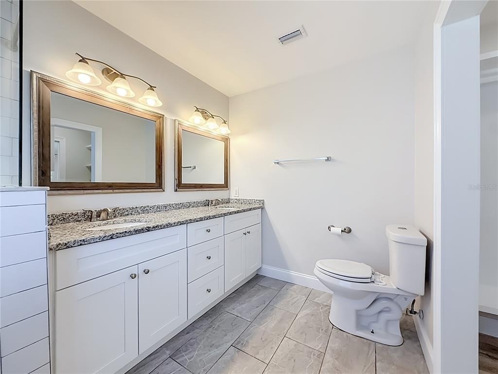 8270 30th Avenue N - Photo 31