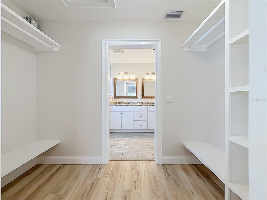 8270 30th Avenue N - Photo 27