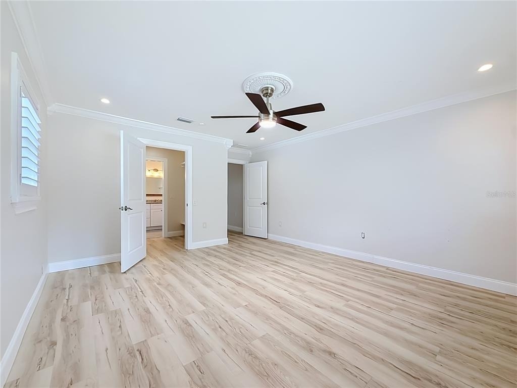 8270 30th Avenue N - Photo 25