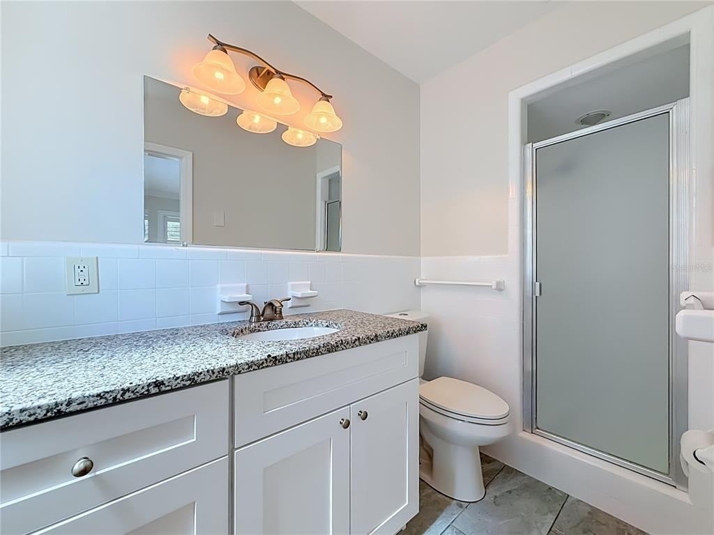 8270 30th Avenue N - Photo 37