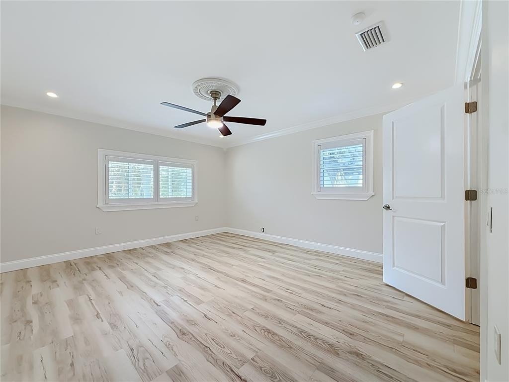 8270 30th Avenue N - Photo 23