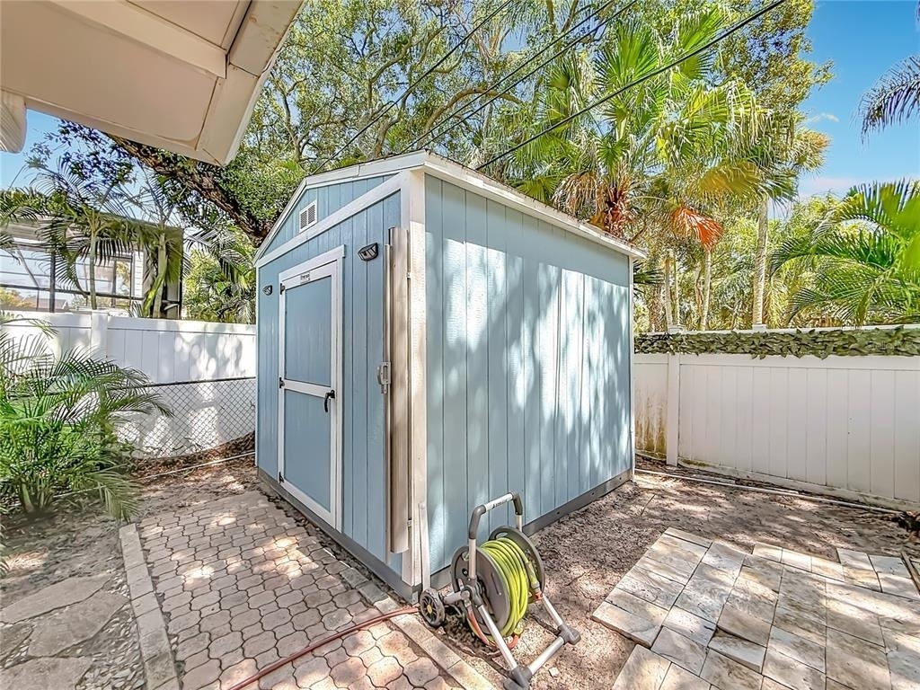 8270 30th Avenue N - Photo 56