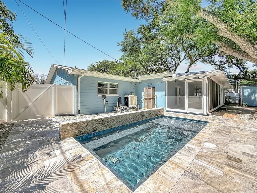 8270 30th Avenue N - Photo 54