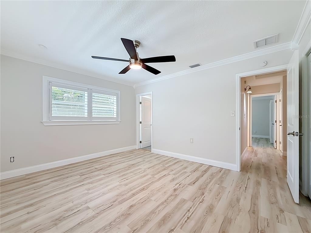 8270 30th Avenue N - Photo 34