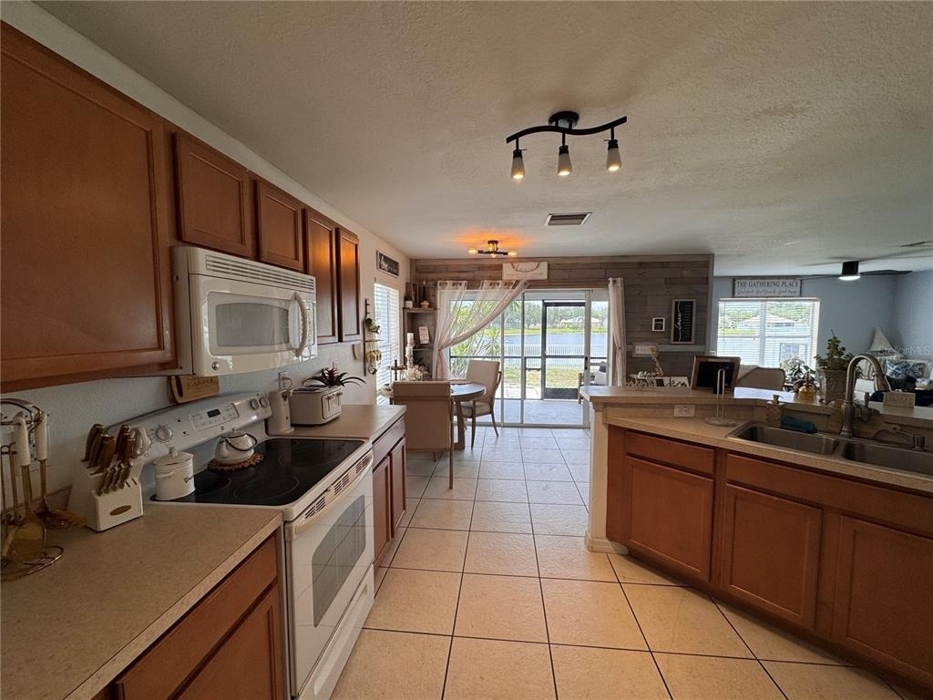 2232 Colville Chase Drive - Photo 11