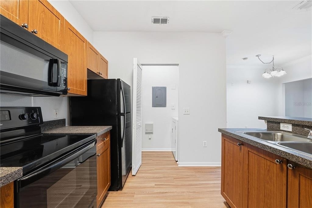 2249 Portofino Place - Photo 4