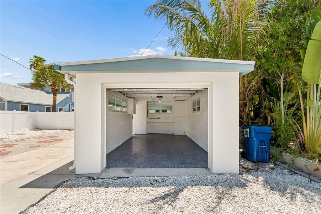 8125 Bayshore Drive - Photo 13