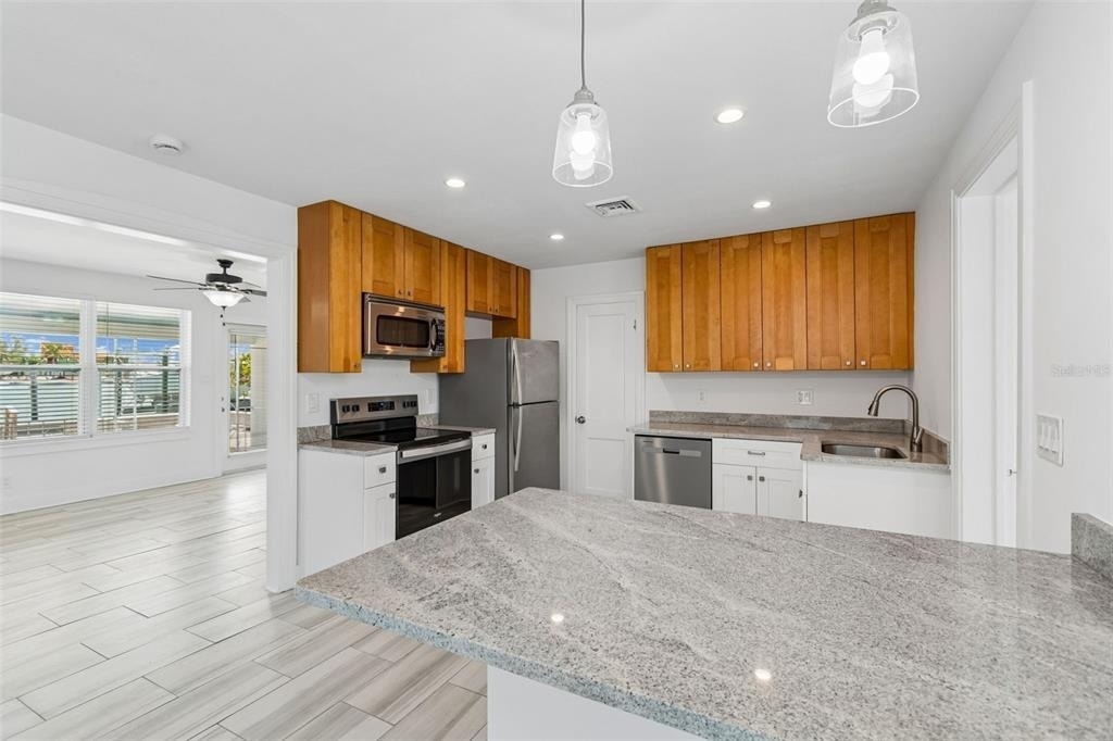 8125 Bayshore Drive - Photo 28