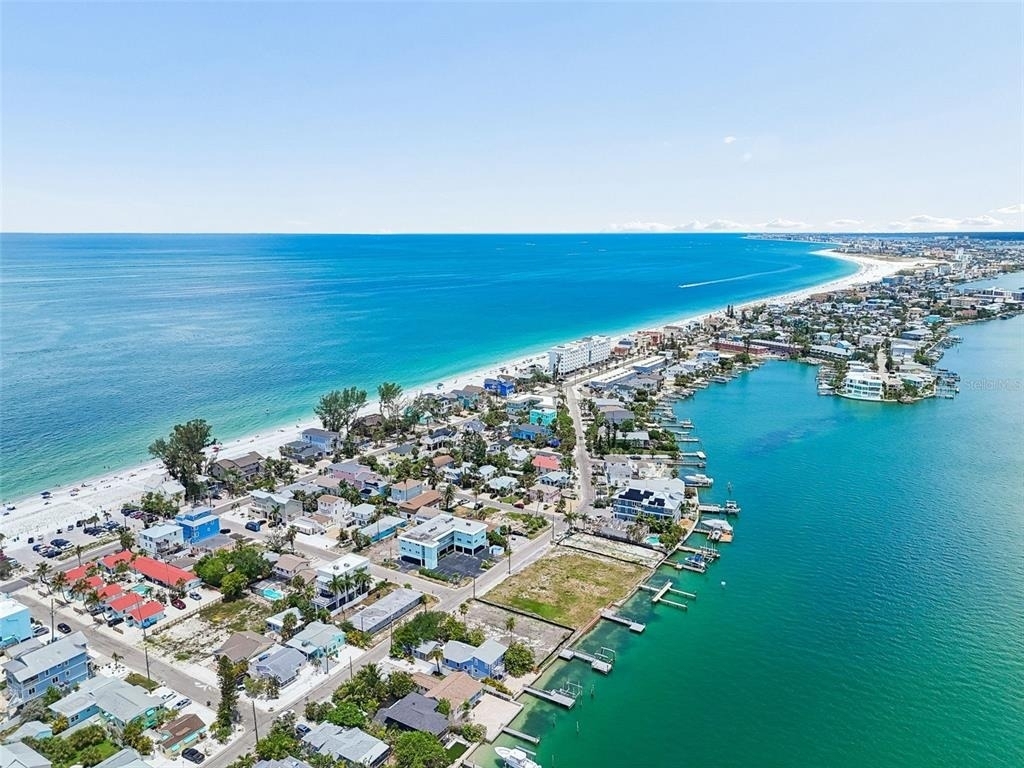 8125 Bayshore Drive - Photo 33