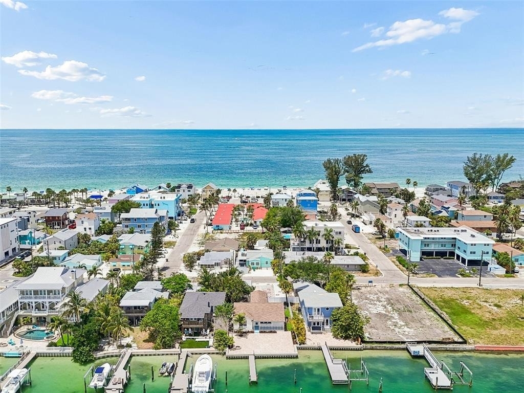 8125 Bayshore Drive - Photo 7