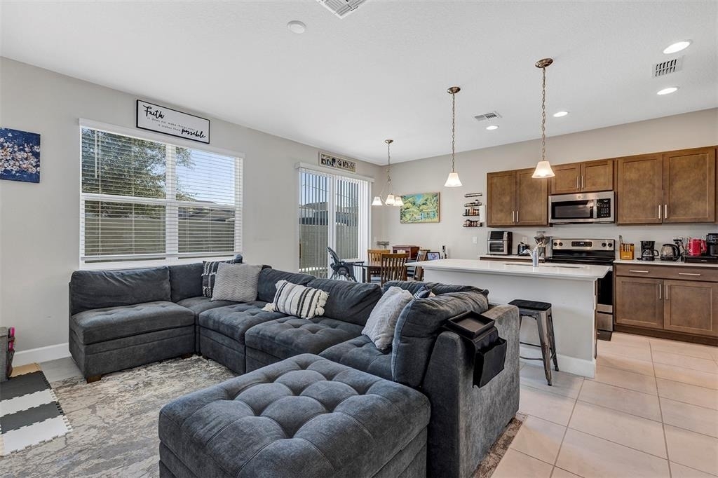 1401 Captiva Cove - Photo 4