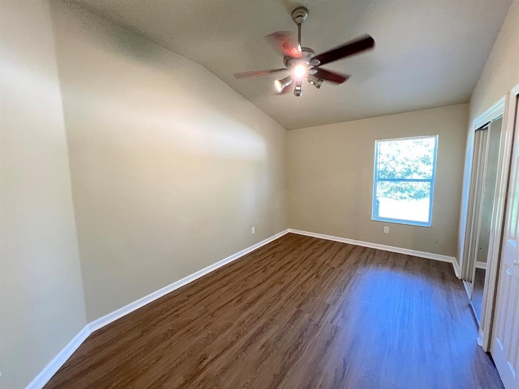 20 Regis Lane - Photo 24
