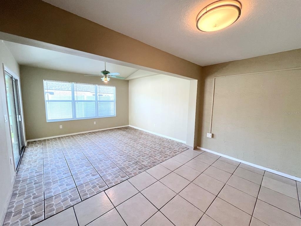 20 Regis Lane - Photo 13