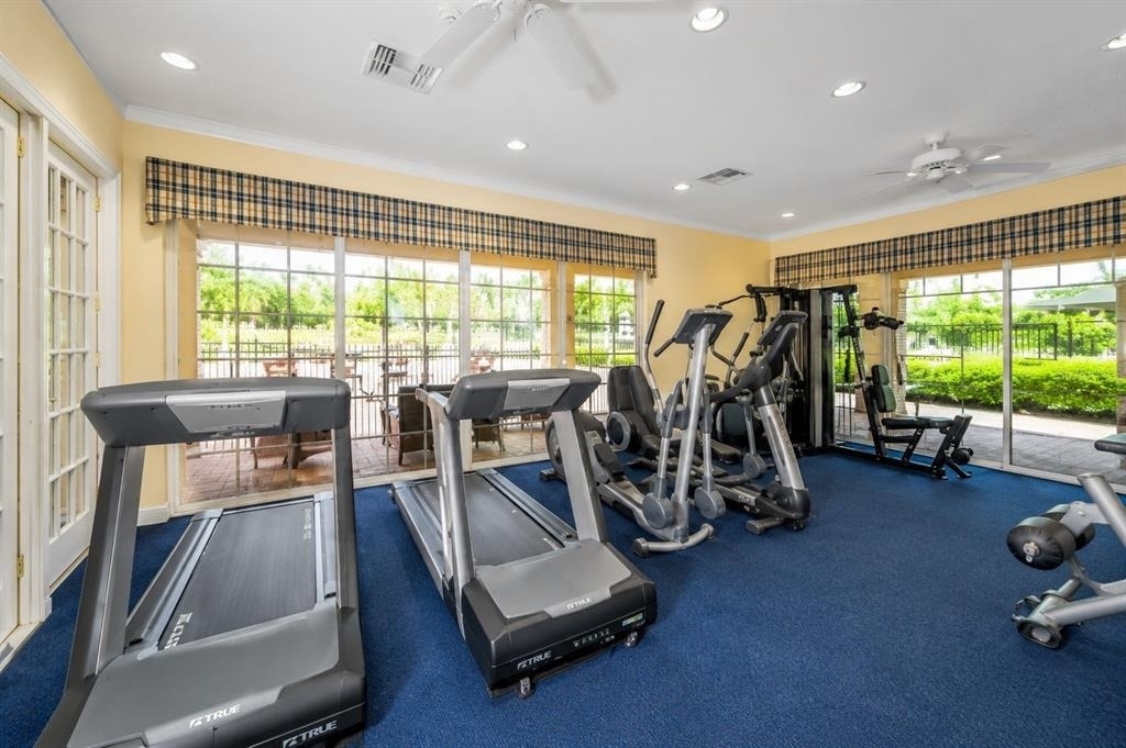 8361 Miramar Way - Photo 15