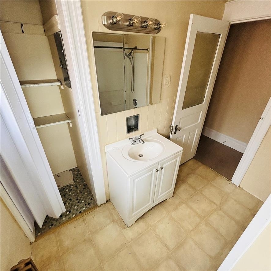 1517 Turner - Photo 18