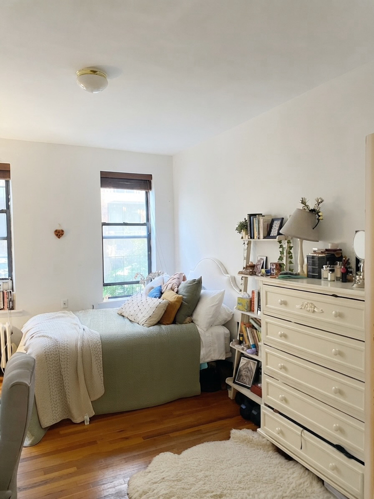 507 East 13th Street - Photo 1