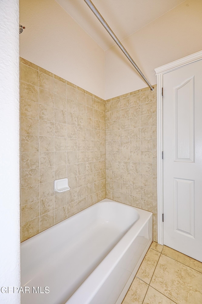 5601 Valley Maple Drive - Photo 27