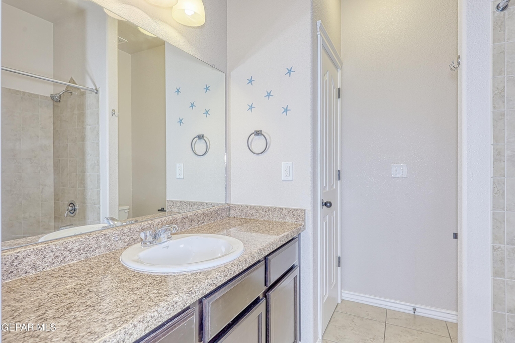 5601 Valley Maple Drive - Photo 25