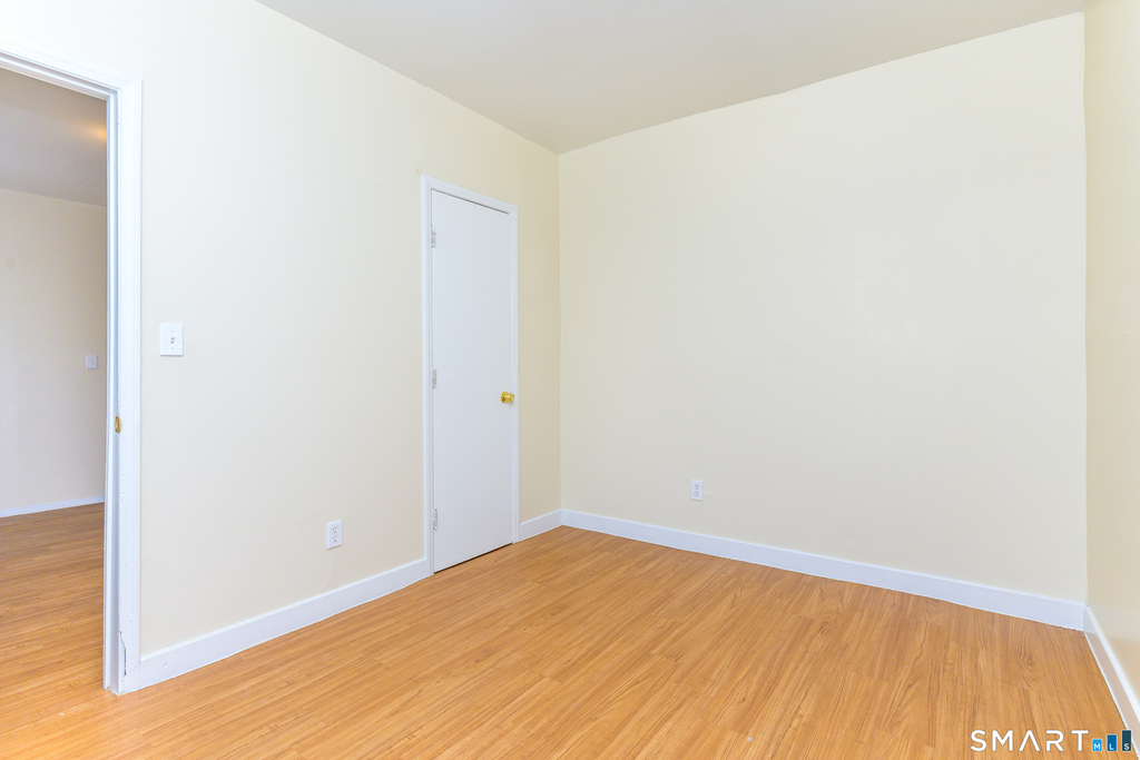 237 Bishop Street - Photo 8